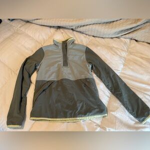 The North Face Olive and Light Green 1/4 zip Pullover